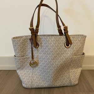 Michael Kors shoulder bag.
